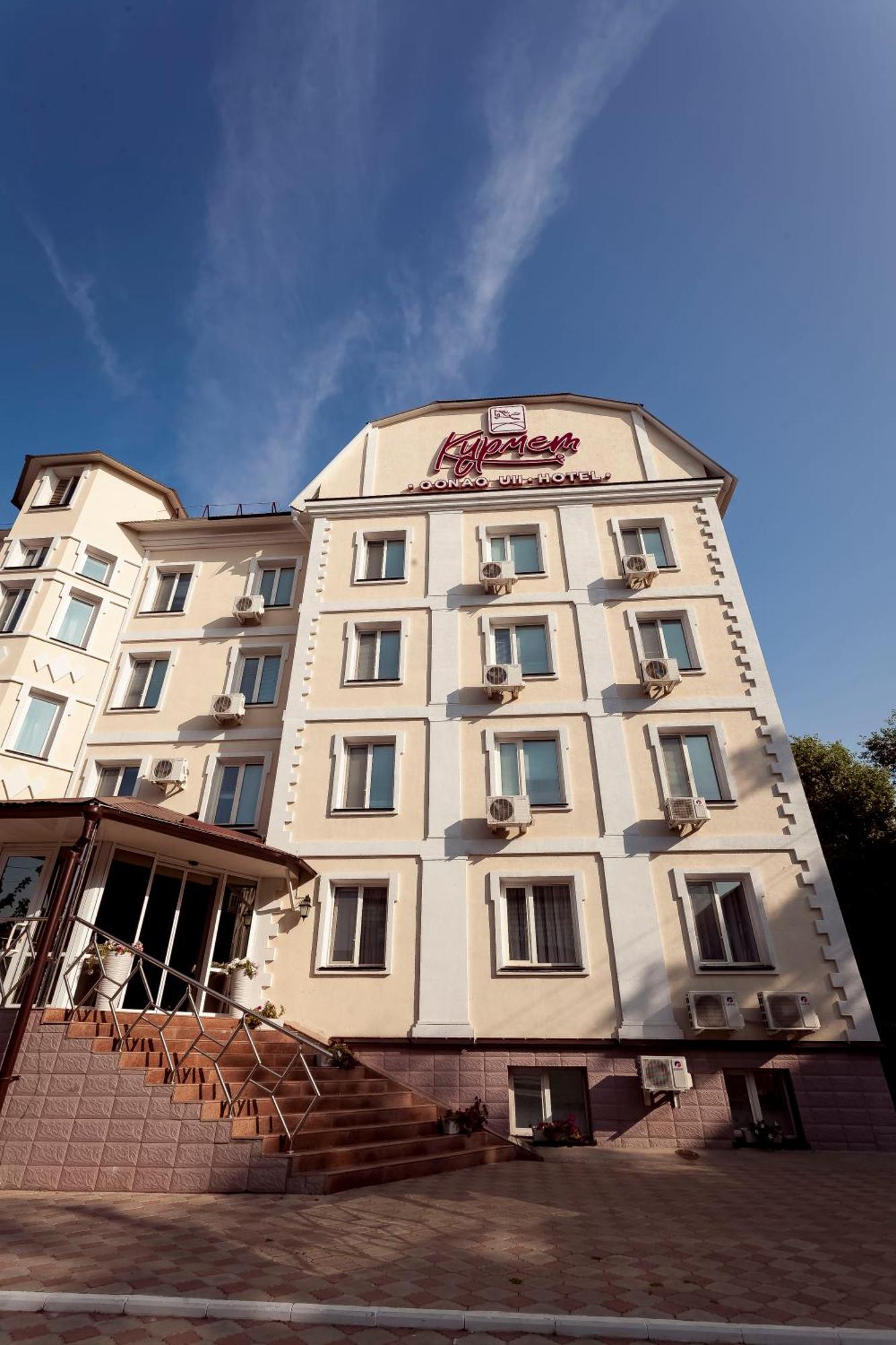 Kurmet Hotel Oral Esterno foto